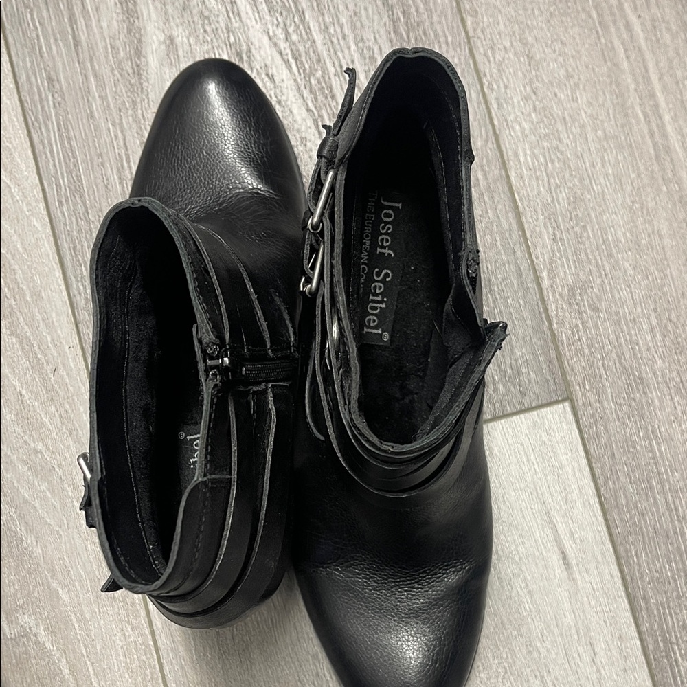 Josef Seibel Black Ankle Boots for Women